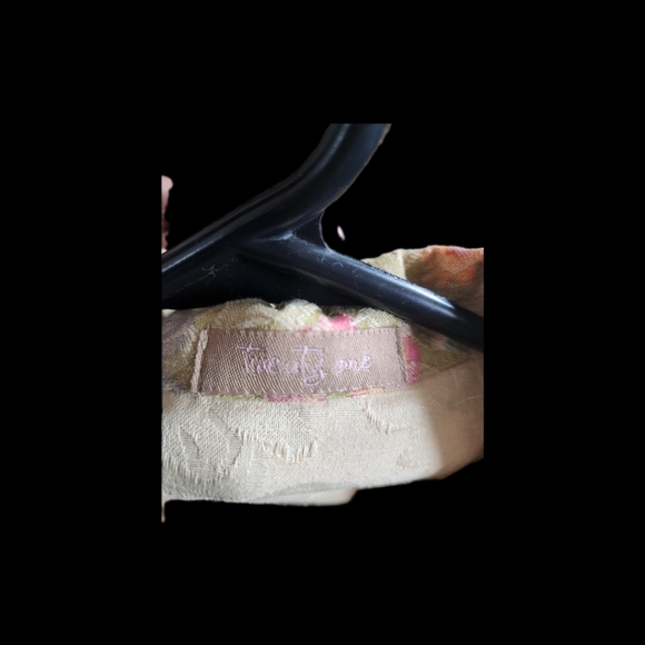 Forever 21 Spring Crop Blazer Jacket - Picture 3 of 7